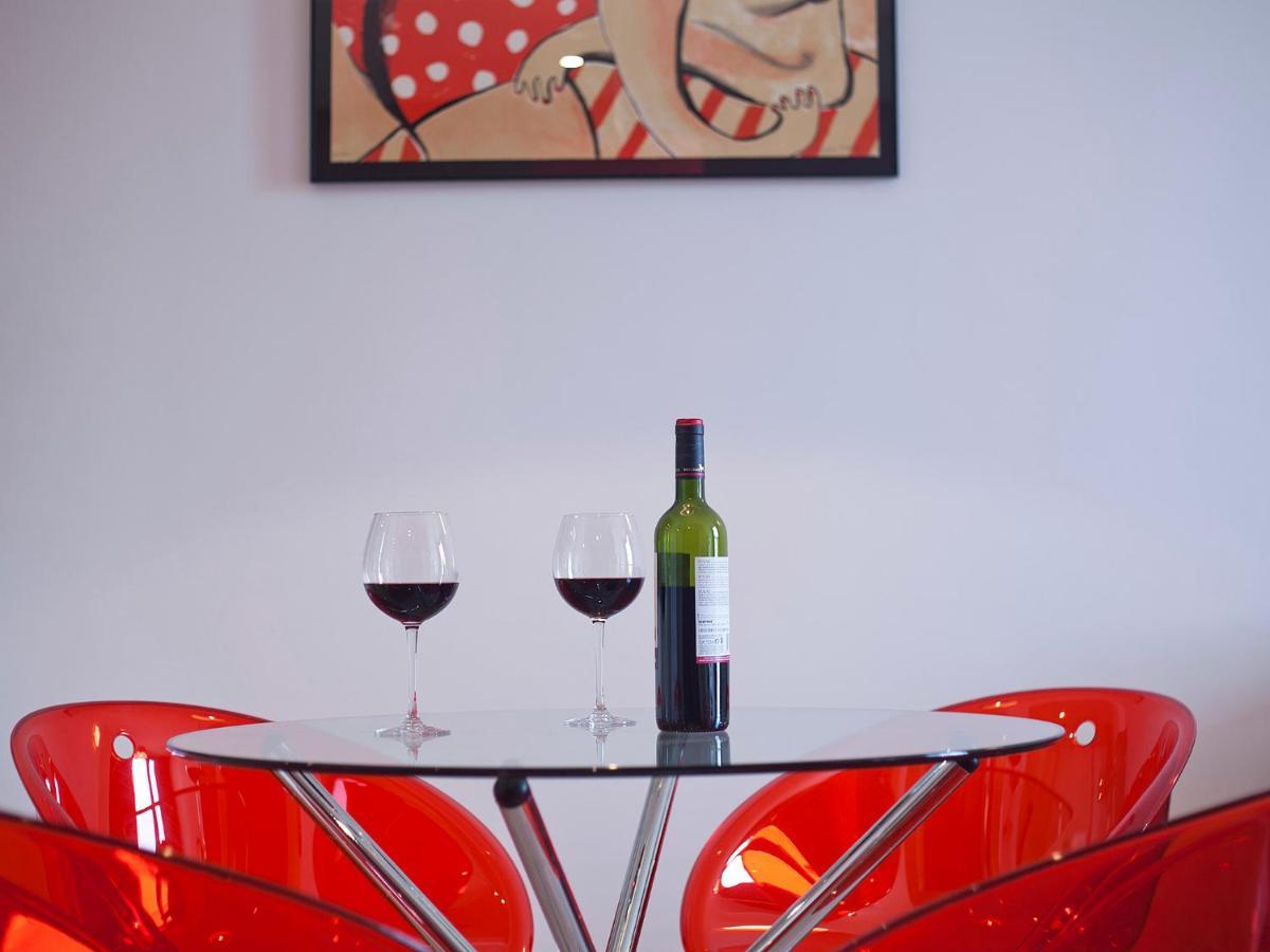 Sleep Eixample By Stay บาร์เซโลนา ภายนอก รูปภาพ