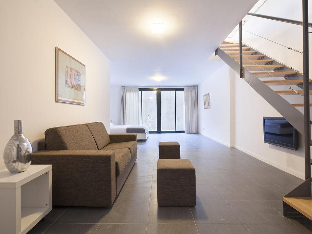 Sleep Eixample By Stay บาร์เซโลนา ภายนอก รูปภาพ