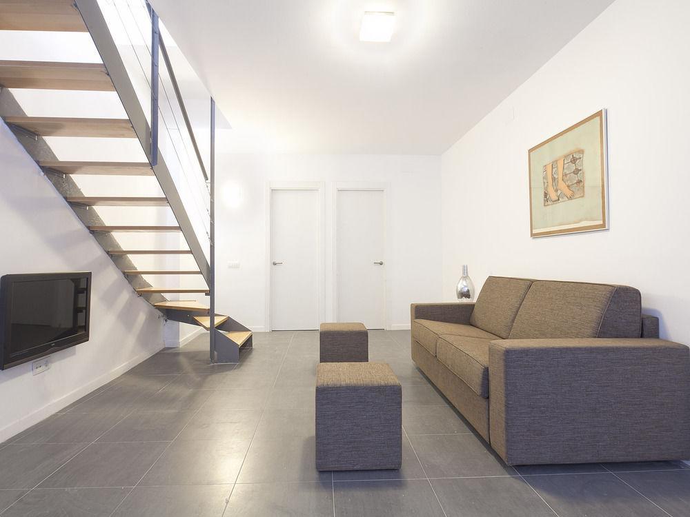 Sleep Eixample By Stay บาร์เซโลนา ภายนอก รูปภาพ