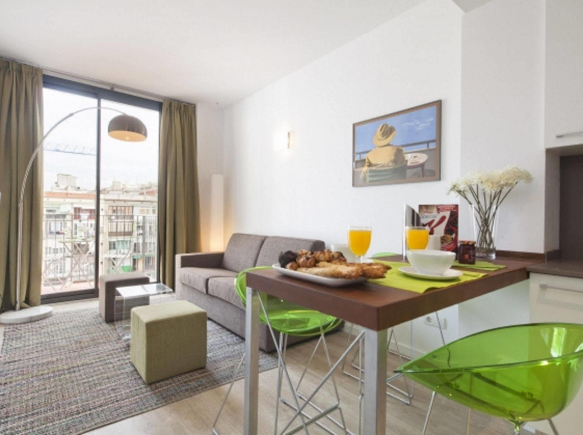 Sleep Eixample By Stay บาร์เซโลนา ภายนอก รูปภาพ