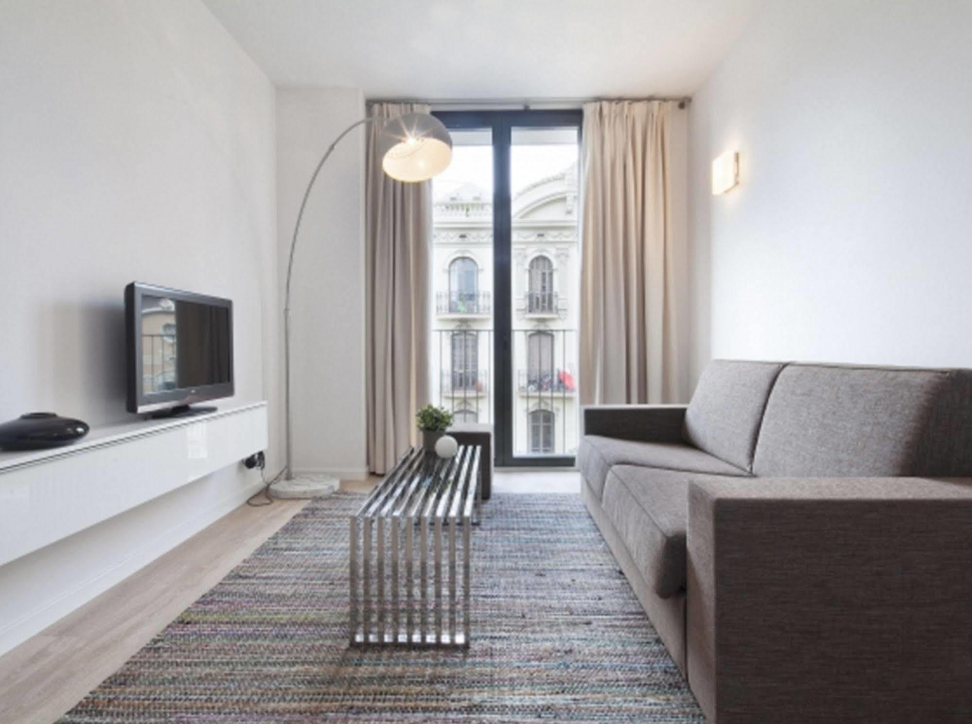 Sleep Eixample By Stay บาร์เซโลนา ภายนอก รูปภาพ